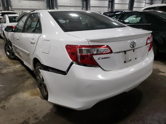 Photo 2 VIN: 4T1BK1FK1DU526410 - TOYOTA CAMRY SE 