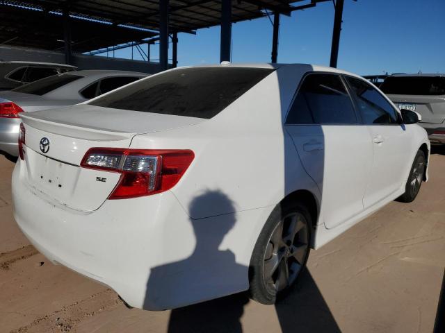 Photo 2 VIN: 4T1BK1FK1DU532224 - TOYOTA CAMRY SE 