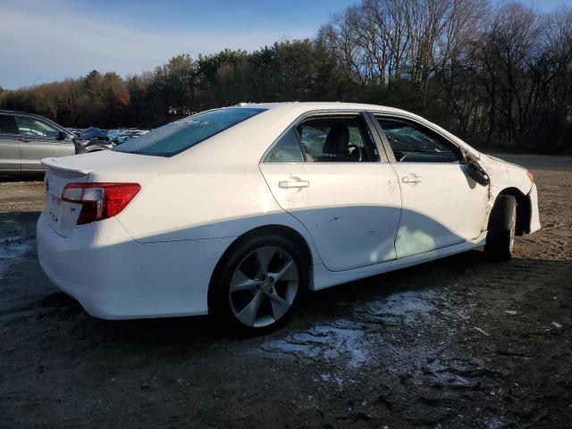 Photo 2 VIN: 4T1BK1FK1DU535799 - TOYOTA CAMRY SE 