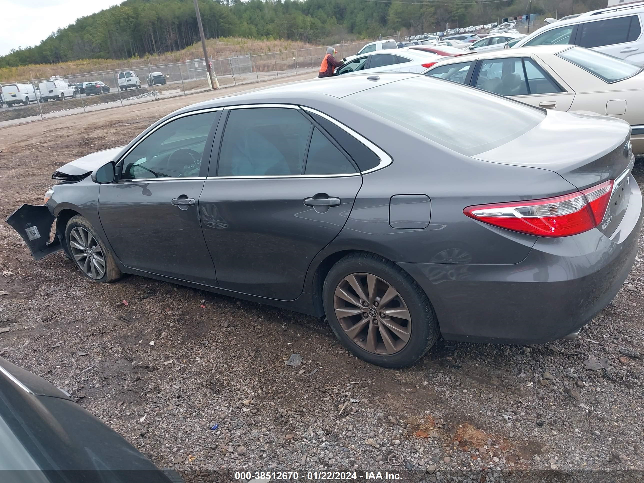 Photo 13 VIN: 4T1BK1FK1FU027805 - TOYOTA CAMRY 