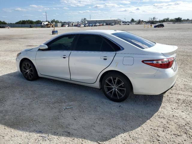 Photo 1 VIN: 4T1BK1FK1FU562715 - TOYOTA CAMRY XSE 