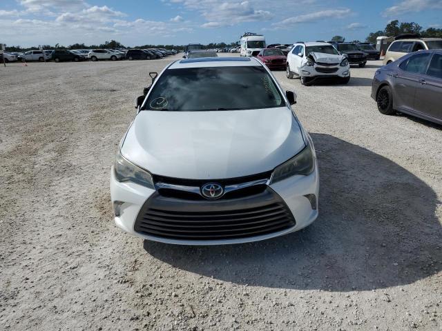 Photo 4 VIN: 4T1BK1FK1FU562715 - TOYOTA CAMRY XSE 