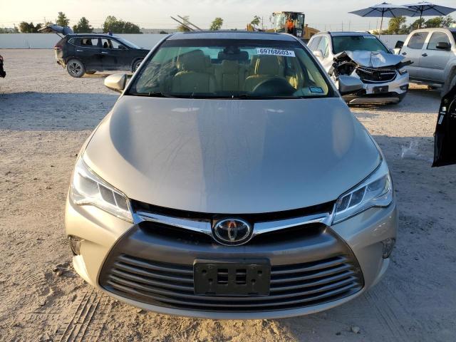 Photo 4 VIN: 4T1BK1FK1HU580926 - TOYOTA CAMRY XSE 