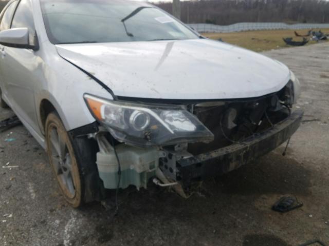 Photo 8 VIN: 4T1BK1FK2CU017649 - TOYOTA CAMRY SE 