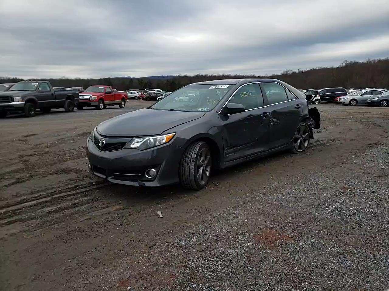 Photo 10 VIN: 4T1BK1FK2CU020163 - TOYOTA CAMRY SE 