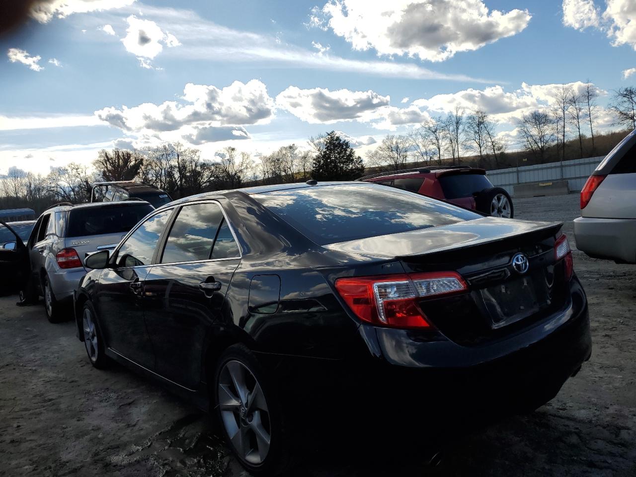 Photo 1 VIN: 4T1BK1FK2DU021251 - TOYOTA CAMRY 