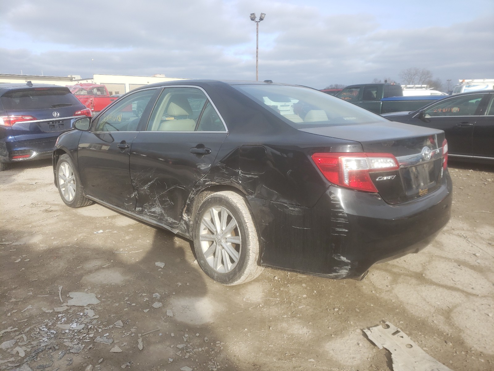 Photo 2 VIN: 4T1BK1FK3CU014209 - TOYOTA CAMRY SE 