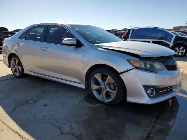 Photo 3 VIN: 4T1BK1FK3CU016560 - TOYOTA CAMRY SE 