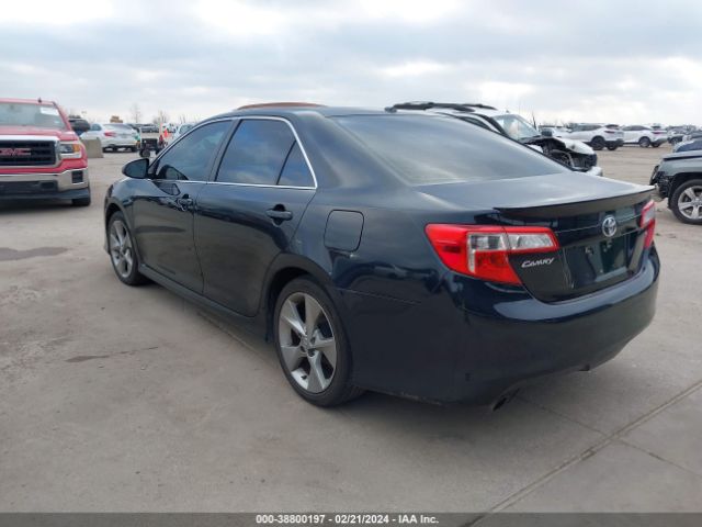 Photo 2 VIN: 4T1BK1FK3CU016588 - TOYOTA CAMRY 