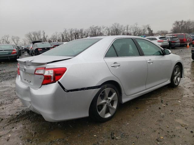 Photo 2 VIN: 4T1BK1FK3CU019541 - TOYOTA CAMRY SE 