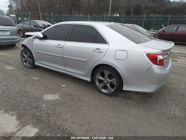 Photo 2 VIN: 4T1BK1FK3CU019586 - TOYOTA CAMRY 