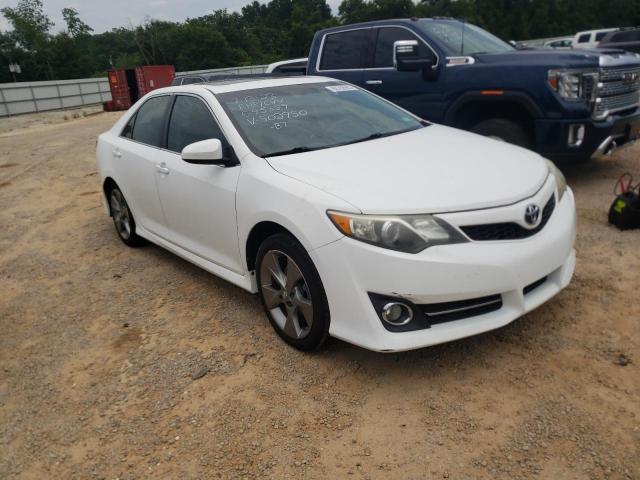 Photo 3 VIN: 4T1BK1FK3CU502950 - TOYOTA CAMRY SE 