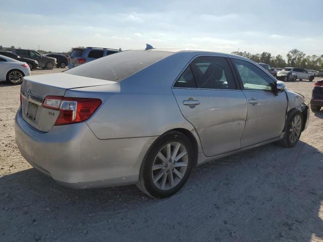 Photo 2 VIN: 4T1BK1FK3CU513897 - TOYOTA CAMRY SE 