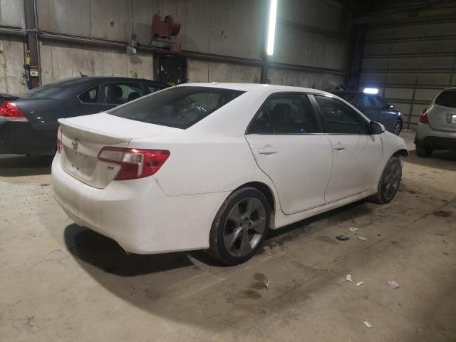 Photo 2 VIN: 4T1BK1FK3CU514886 - TOYOTA CAMRY SE 