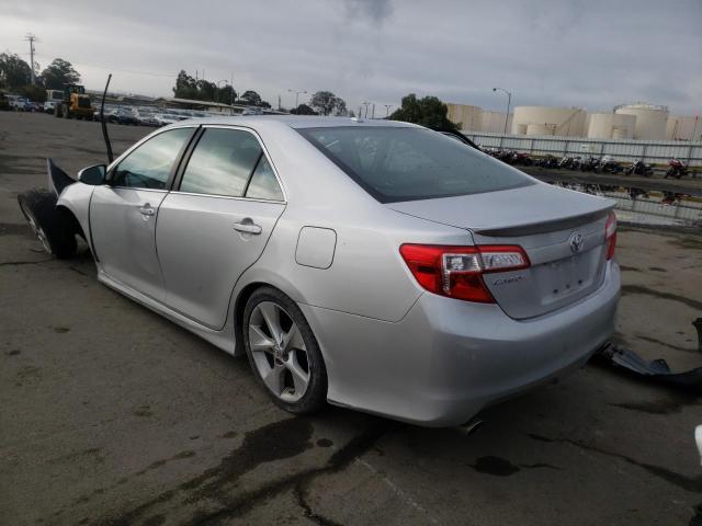 Photo 2 VIN: 4T1BK1FK4CU008113 - TOYOTA CAMRY SE 