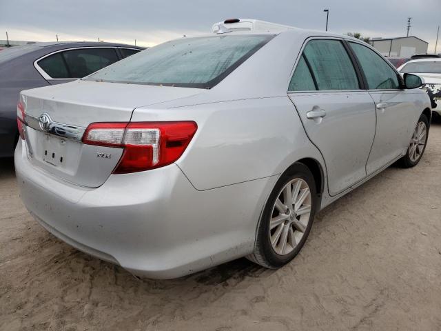 Photo 3 VIN: 4T1BK1FK4CU504660 - TOYOTA CAMRY SE 