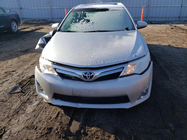 Photo 4 VIN: 4T1BK1FK4CU520809 - TOYOTA CAMRY SE 