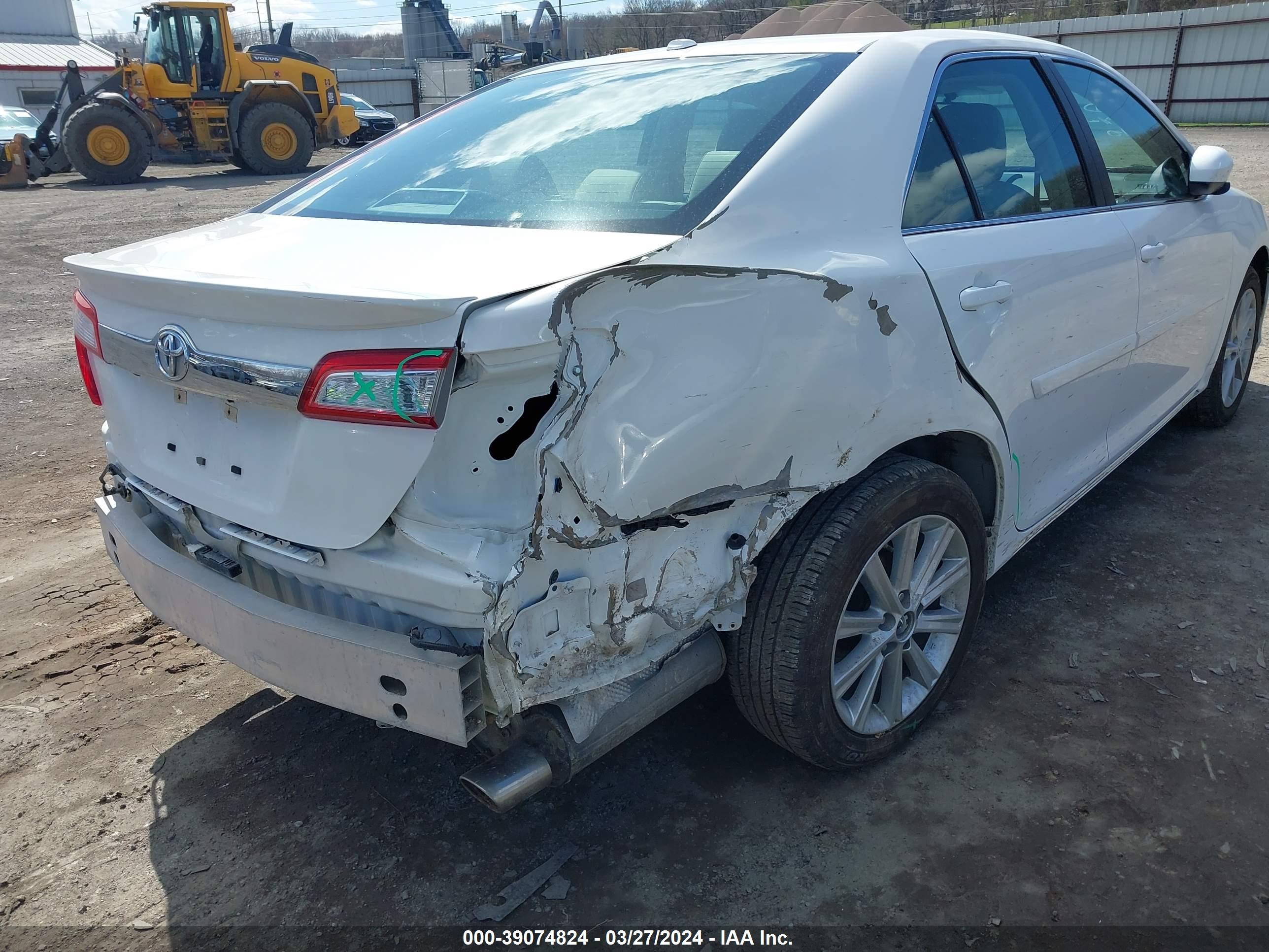 Photo 5 VIN: 4T1BK1FK4EU546474 - TOYOTA CAMRY 