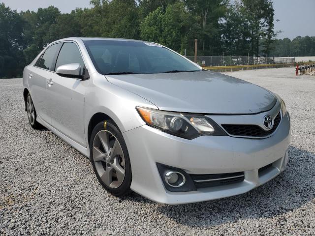 Photo 3 VIN: 4T1BK1FK5CU009786 - TOYOTA CAMRY SE 