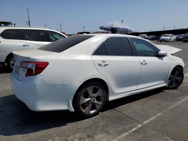 Photo 2 VIN: 4T1BK1FK5DU528046 - TOYOTA CAMRY SE 