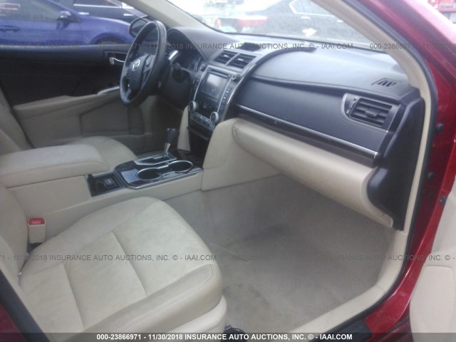 Photo 4 VIN: 4T1BK1FK5DU529360 - TOYOTA CAMRY 