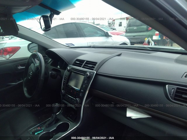 Photo 4 VIN: 4T1BK1FK5FU560840 - TOYOTA CAMRY 