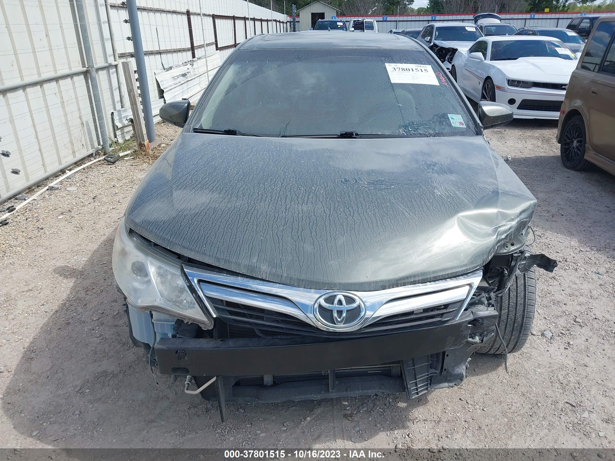 Photo 12 VIN: 4T1BK1FK6CU509679 - TOYOTA CAMRY 