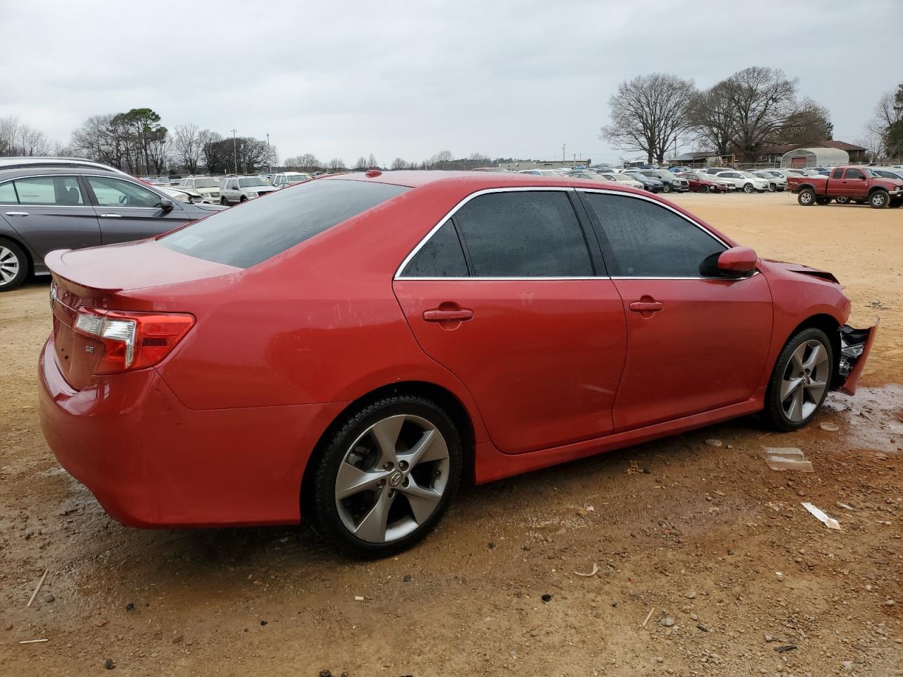 Photo 2 VIN: 4T1BK1FK6CU519239 - TOYOTA CAMRY 