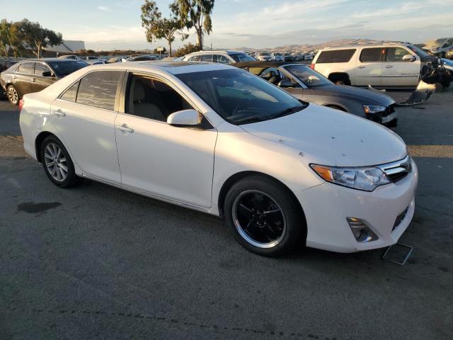 Photo 3 VIN: 4T1BK1FK6DU525575 - TOYOTA CAMRY SE 