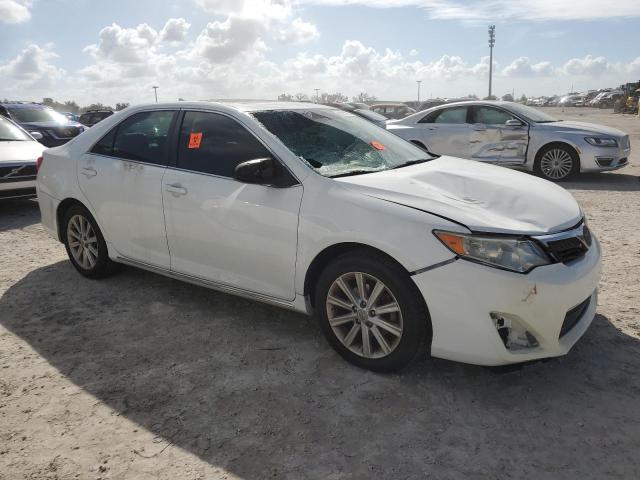 Photo 3 VIN: 4T1BK1FK6DU527021 - TOYOTA CAMRY SE 