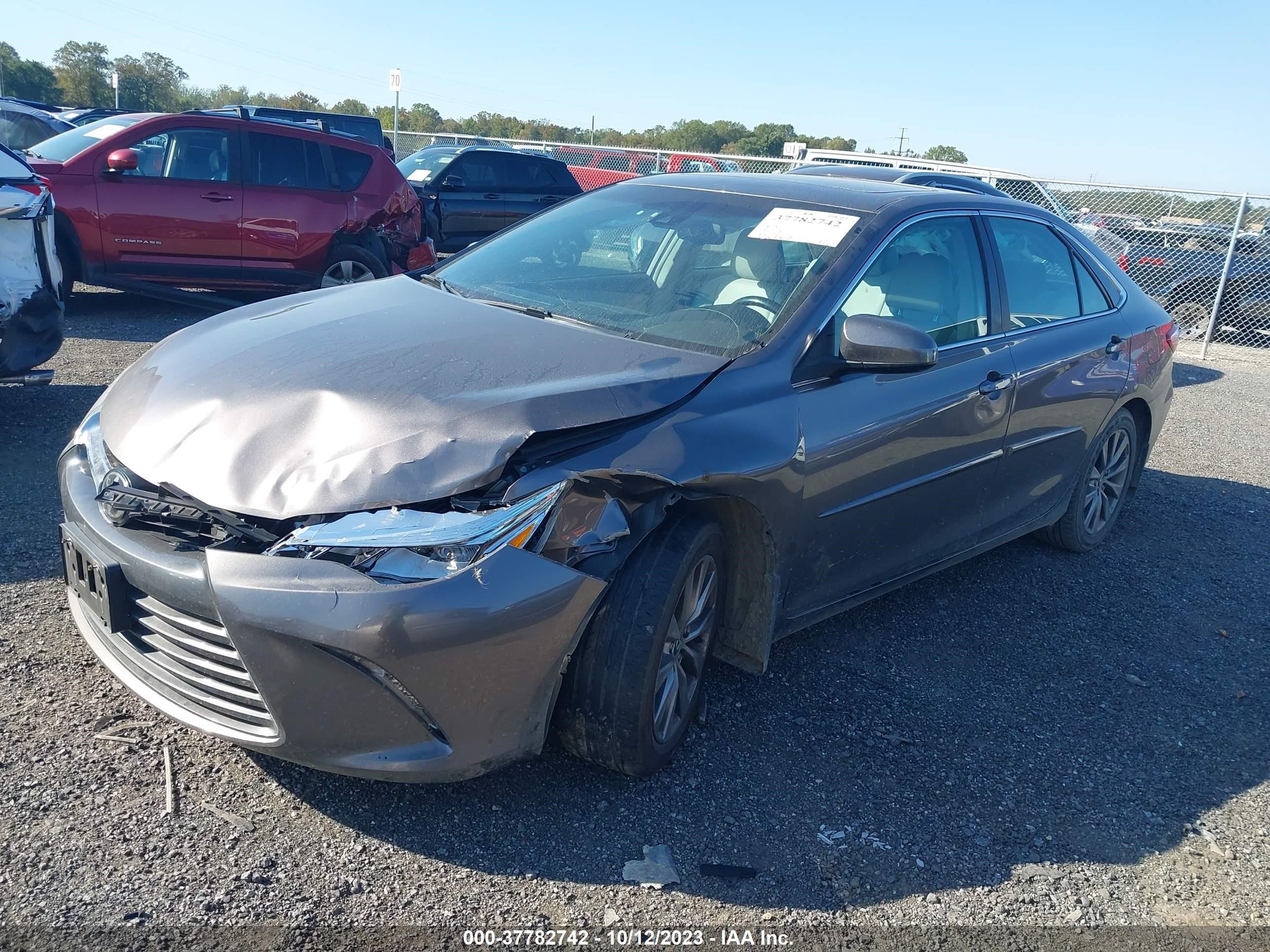 Photo 1 VIN: 4T1BK1FK6FU555047 - TOYOTA CAMRY 