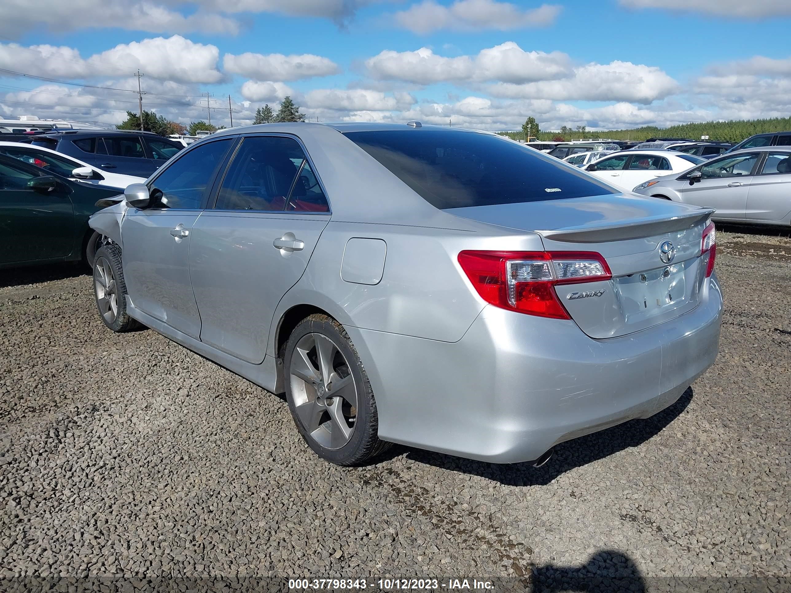 Photo 2 VIN: 4T1BK1FK7CU005559 - TOYOTA CAMRY 