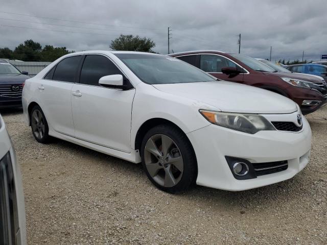 Photo 3 VIN: 4T1BK1FK7CU513353 - TOYOTA CAMRY SE 