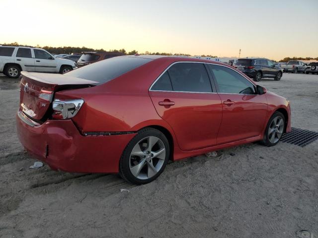 Photo 2 VIN: 4T1BK1FK7CU517175 - TOYOTA CAMRY SE 