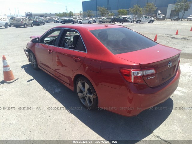 Photo 2 VIN: 4T1BK1FK7CU524028 - TOYOTA CAMRY 