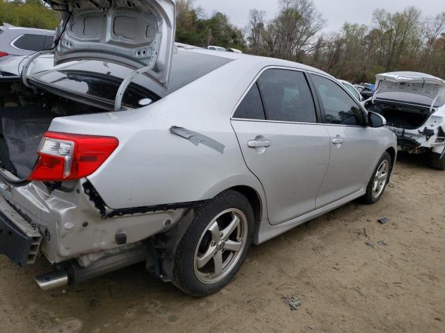 Photo 2 VIN: 4T1BK1FK7DU021505 - TOYOTA CAMRY SE 