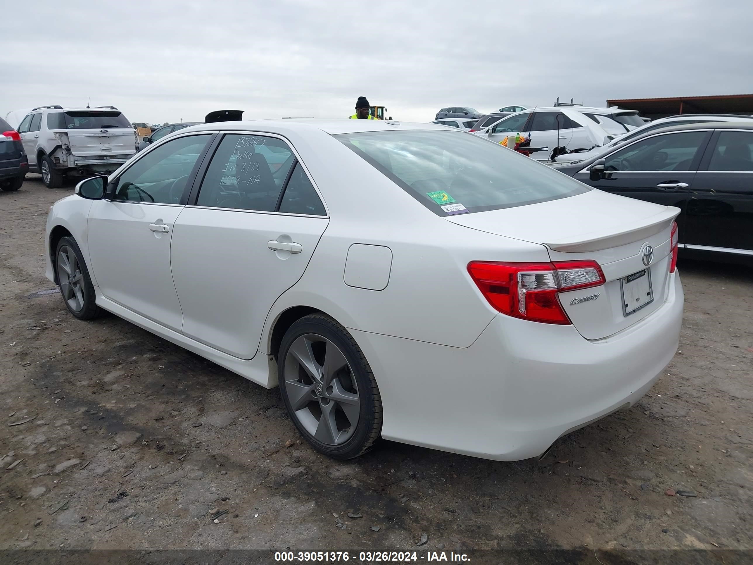 Photo 2 VIN: 4T1BK1FK7EU026706 - TOYOTA CAMRY 