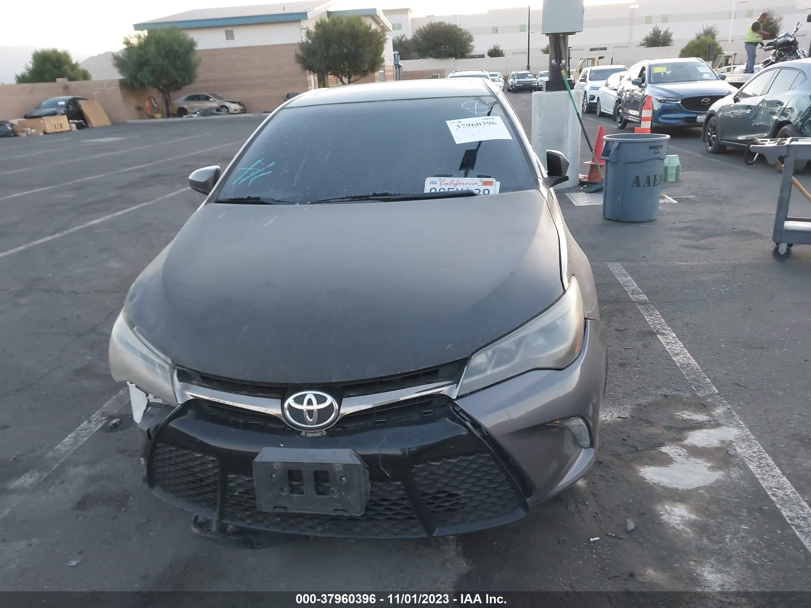 Photo 12 VIN: 4T1BK1FK7GU576362 - TOYOTA CAMRY 