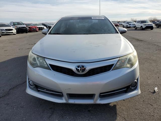 Photo 4 VIN: 4T1BK1FK8CU501034 - TOYOTA CAMRY SE 