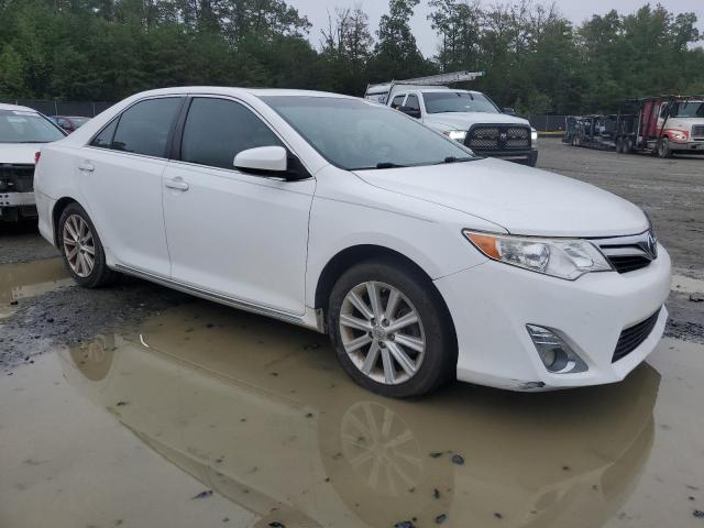 Photo 3 VIN: 4T1BK1FK8CU522837 - TOYOTA CAMRY SE 