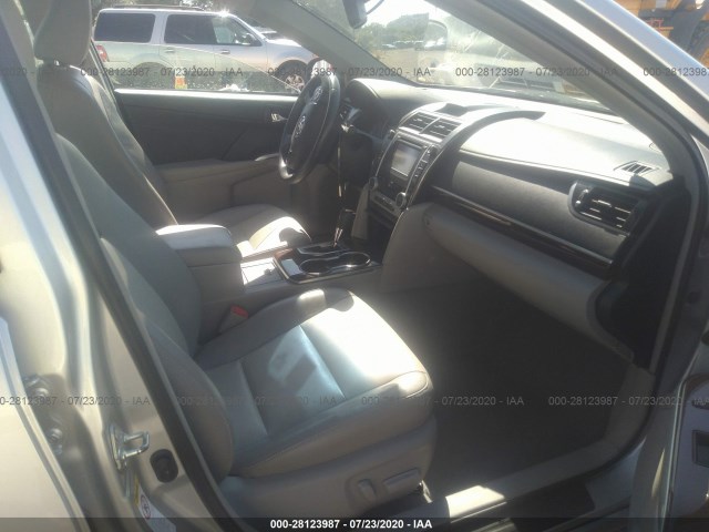 Photo 4 VIN: 4T1BK1FK8DU021657 - TOYOTA CAMRY 