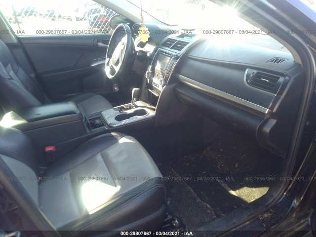 Photo 4 VIN: 4T1BK1FK8DU023716 - TOYOTA CAMRY 