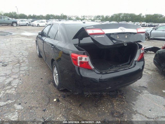 Photo 2 VIN: 4T1BK1FK8DU531555 - TOYOTA CAMRY 