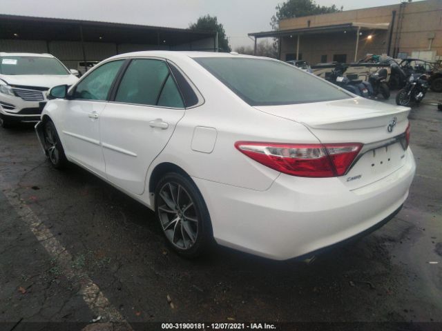 Photo 2 VIN: 4T1BK1FK8HU580972 - TOYOTA CAMRY 