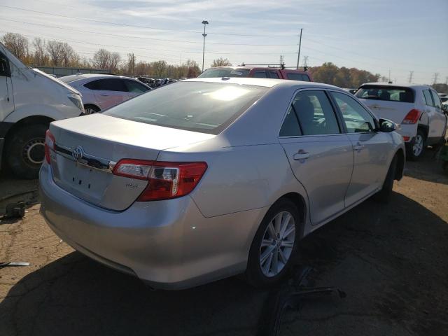 Photo 3 VIN: 4T1BK1FK9CU004557 - TOYOTA CAMRY SE 