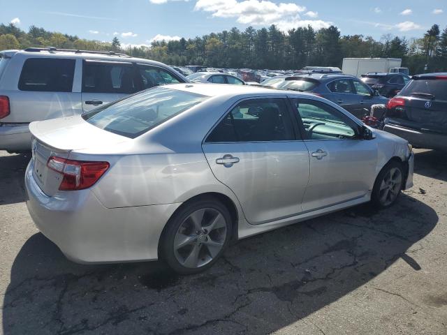 Photo 2 VIN: 4T1BK1FK9DU530060 - TOYOTA CAMRY 