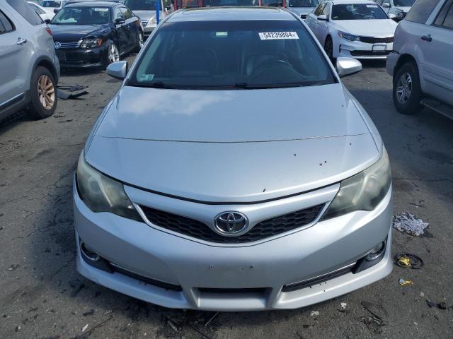 Photo 4 VIN: 4T1BK1FK9DU530060 - TOYOTA CAMRY 