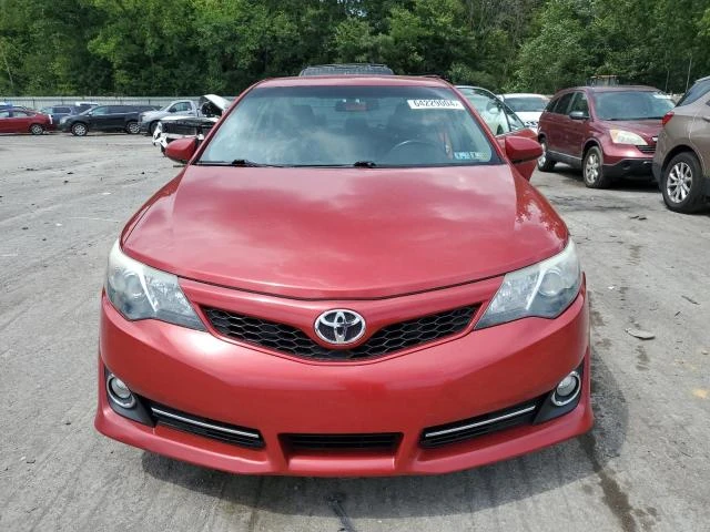 Photo 4 VIN: 4T1BK1FK9DU531581 - TOYOTA CAMRY SE 