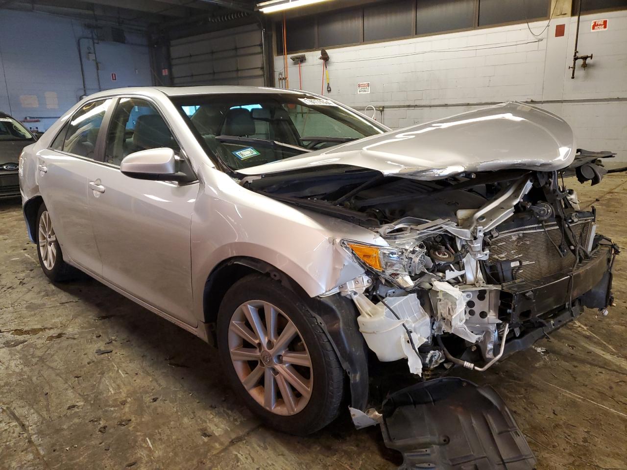 Photo 3 VIN: 4T1BK1FK9EU545126 - TOYOTA CAMRY 