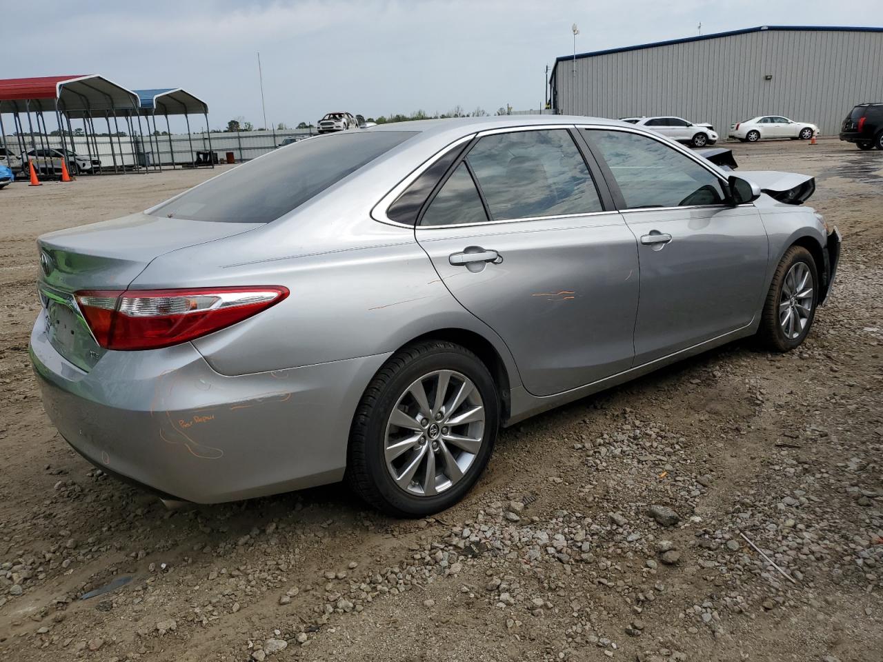 Photo 2 VIN: 4T1BK1FK9FU029740 - TOYOTA CAMRY 